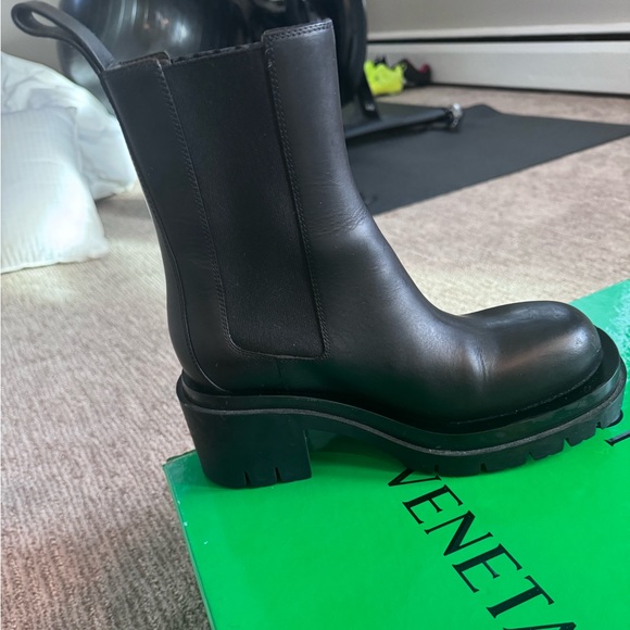 Bottega Veneta Lug Boot - Picture 5 of 7